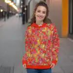 Hūdijs ar priekšējo kabatu ir ideāls apģērbs ikdienas gaitām un arī omulīgākiem atpūtas vakariem mājās! Tas ir izgatavots no patīkama un izturīga materiāla, kam ir mīksta flīsa iekšpuse un gluda virspuse.