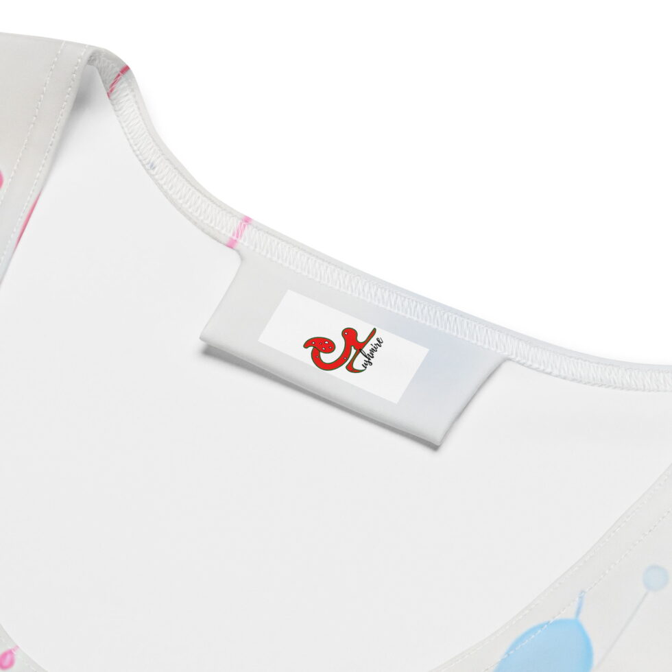 Augumam pieguloša zīmuļkleita “Lija”