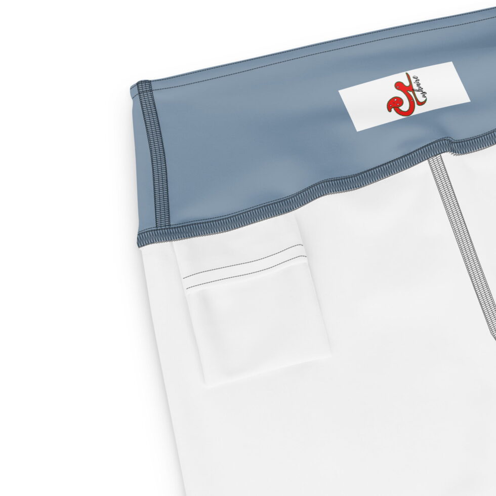 Sporta šorti ar krāsainu apdruku "Alexa"