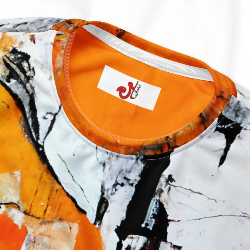 Zīmola Mushmire logo džempera iekšpusē. Unisex džemperis "Ambertown".