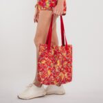 Taša jeb soma ar kokvilnas rokturiem “Bella”